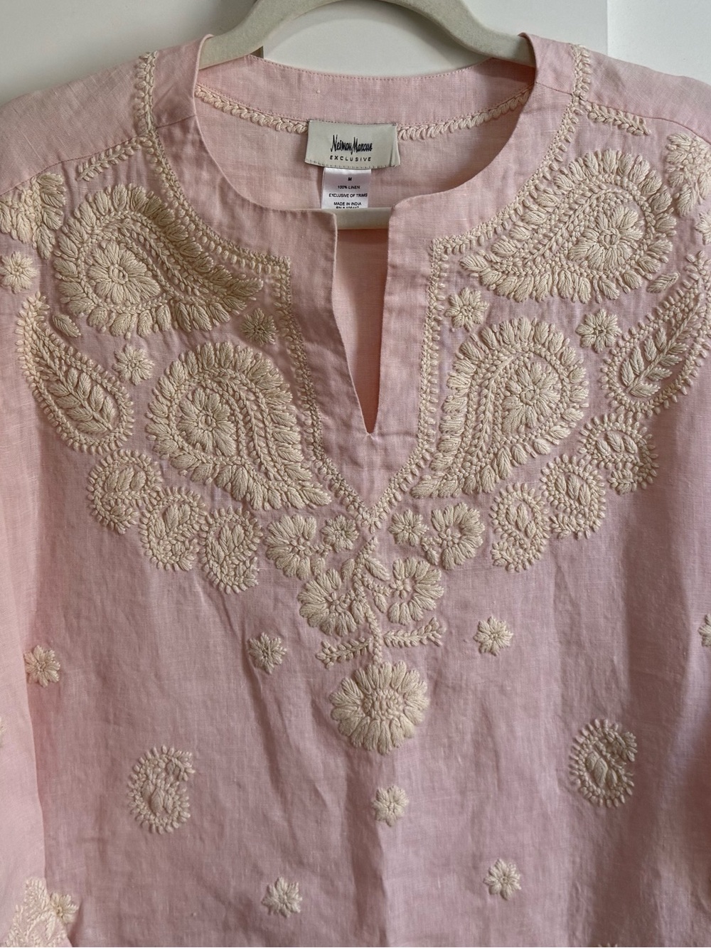 Neiman Marcus Exclusive Embroidered Tunic Soft Pink Linen Timeless Quiet Luxury - Picture 3 of 7